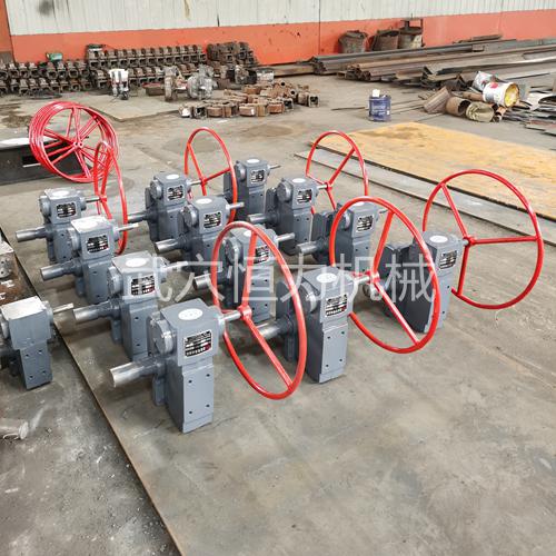 155930459.jpg 手動減速機2.jpg